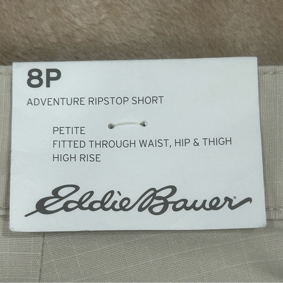 Eddie Bauer Adventure Ripstop Shorts Womens sz  8P Beige Hiking Outdoor new walk - Picture 4 of 16